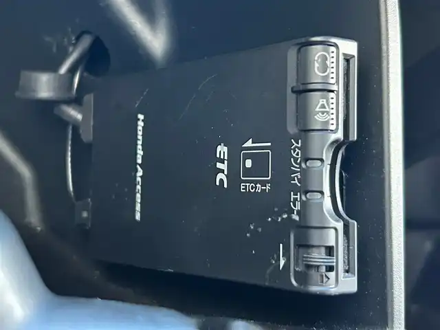 ホンダ フィット ハイブリット スマート セレクション 静岡県 2011(平23)年 2.9万km アラバスターシルバーメタリック 社外7インチナビ/（CD/DVD/FM/AM/USB）/ワンセグTV/バックカメラ/オートライト/ETC車載器/スマートキー/クルーズコントロール/オートエアコン/純正15AW