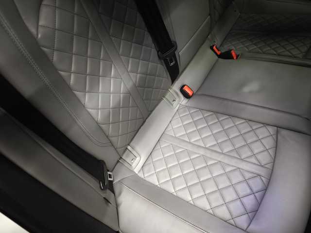 アウディ Ｓ４ アバント 群馬県 2017(平29)年 8.1万km グレイシアホワイトメタリック パノラマサンルーフ/BANG&OLUFSENサウンド/レザーパッケージ/マトリクスLED/バーチャルコクピット/ダイナミックステアリング/アップルCarPlay/社外前後ドラレコ/前席パワーシート