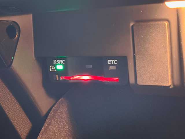 アウディ Ｓ４ アバント 群馬県 2017(平29)年 8.1万km グレイシアホワイトメタリック パノラマサンルーフ/BANG&OLUFSENサウンド/レザーパッケージ/マトリクスLED/バーチャルコクピット/ダイナミックステアリング/アップルCarPlay/社外前後ドラレコ/前席パワーシート