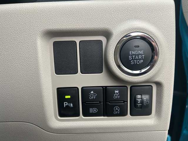 トヨタ パッソ X 埼玉県 2023(令5)年 1.3万km ターコイズブルーマイカメタリック 1オーナー　/純正ナビ　/社外ミラー型ドラレコ　/FM/AM/BT/CD/オートハイビーム　/純正フロア　/Aストップ　/TRC/衝突軽減B/オートライト　/LEDヘッド　/スペア1本　/保証書　/取説