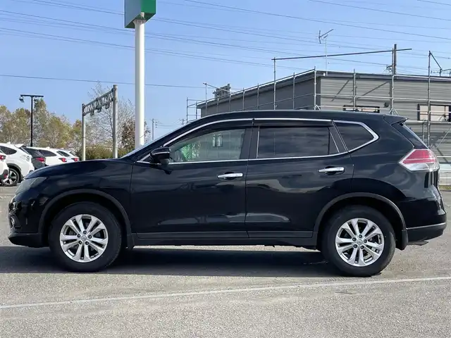 日産 エクストレイル 20X 道央・札幌 2014(平26)年 7.6万km ダイヤモンドブラック ４WD/純正ディーラーOPナビ/AM/FM/CD/フルセグ/横滑り防止装置/ヒルディセントコントロール/バックカメラ/ETC/アイドリングストップ/ECOMODE/前席シートヒーター/カプロンシート/プッシュスタート/スマートキー/LEDヘッドライト/オートライト/フォグランプ/電動格納ミラー/ヒーテッドドアミラー/ウィンカーミラー/純正フロアマット/ドアバイザー/スペアキー