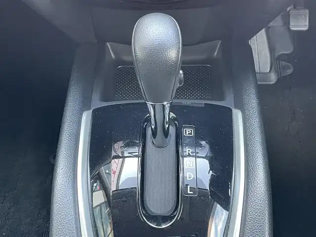 日産 エクストレイル 20X 道央・札幌 2014(平26)年 7.6万km ダイヤモンドブラック ４WD/純正ディーラーOPナビ/AM/FM/CD/フルセグ/横滑り防止装置/ヒルディセントコントロール/バックカメラ/ETC/アイドリングストップ/ECOMODE/前席シートヒーター/カプロンシート/プッシュスタート/スマートキー/LEDヘッドライト/オートライト/フォグランプ/電動格納ミラー/ヒーテッドドアミラー/ウィンカーミラー/純正フロアマット/ドアバイザー/スペアキー