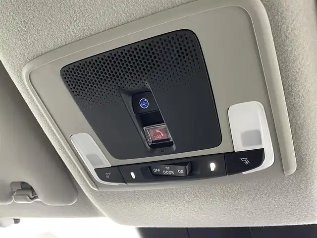 ホンダ フリード ハイブリット e:HEV クロスター 群馬県 2025(令7)年 0.1千km ベージュ 登録済未使用車　純正９インチメモリナビ　両側パワースライドドア　レーダークルーズコントロール　ＢＳＭ　バックカメラ　ステアリングリモコン　シートヒーター　オートライト　プッシュスタート　スマートキー