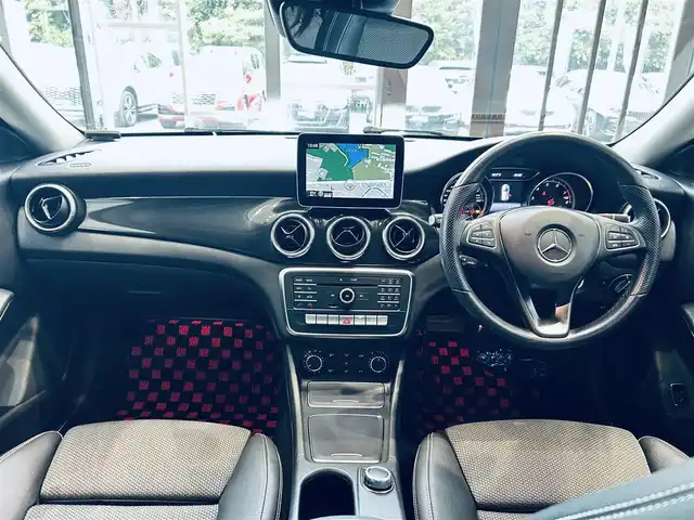 メルセデス・ベンツ ＣＬＡ１８０ Sブレイク AMG スタイル 大阪府 2018(平30)年 5.7万km ジュピターレッド レーダーセーフティ/純正ナビ/TV/バックカメラ/applecarplay/純正18インチAW/LEDヘッドライト/ACC/ブラインドスポット/電動リアゲート/クリアランスソナー/パドルシフト/ハーフ革/シートヒーター/ETC