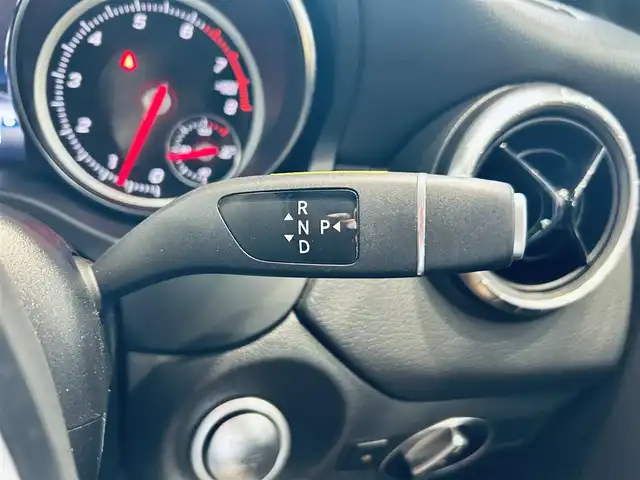 メルセデス・ベンツ ＣＬＡ１８０ Sブレイク AMG スタイル 大阪府 2018(平30)年 5.7万km ジュピターレッド レーダーセーフティ/純正ナビ/TV/バックカメラ/applecarplay/純正18インチAW/LEDヘッドライト/ACC/ブラインドスポット/電動リアゲート/クリアランスソナー/パドルシフト/ハーフ革/シートヒーター/ETC