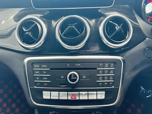 メルセデス・ベンツ ＣＬＡ１８０ Sブレイク AMG スタイル 大阪府 2018(平30)年 5.7万km ジュピターレッド レーダーセーフティ/純正ナビ/TV/バックカメラ/applecarplay/純正18インチAW/LEDヘッドライト/ACC/ブラインドスポット/電動リアゲート/クリアランスソナー/パドルシフト/ハーフ革/シートヒーター/ETC