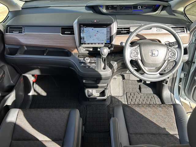 ホンダ フリード クロスター 静岡県 2022(令4)年 2万km フィヨルドミストパール 純正ナビ（CD DVD AM FM フルセグTV SD Bluetooth）バックカメラ/クルーズコントロール追従あり/両側パワースライドドア/シートヒーター/ドライブレコーダー/ホンダセンシング/ETC/ウォークスルー/LEDヘッドライト/純正アルミホイール/プリクラッシュ/ステアリングリモコン/アイドリングストップ