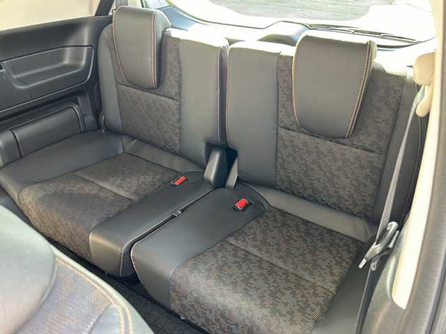 ホンダ フリード クロスター 静岡県 2022(令4)年 2万km フィヨルドミストパール 純正ナビ（CD DVD AM FM フルセグTV SD Bluetooth）バックカメラ/クルーズコントロール追従あり/両側パワースライドドア/シートヒーター/ドライブレコーダー/ホンダセンシング/ETC/ウォークスルー/LEDヘッドライト/純正アルミホイール/プリクラッシュ/ステアリングリモコン/アイドリングストップ