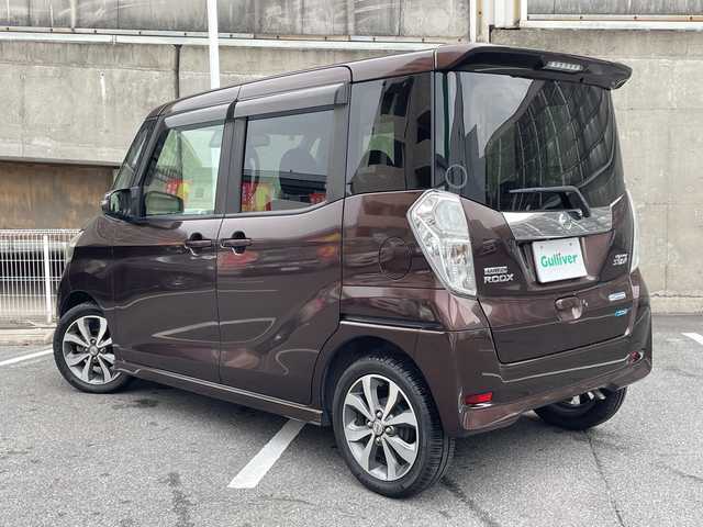 日産 デイズ ルークス ハイウェイスターX Gパッケージ 愛知県 2015(平27)年 5.4万km モカブラウンP 純正ナビ/フルセグTV・DVD・CD・FM・AM・USB/バックカメラ/アラウンドビューモニター/両側パワースライドドア/ETC/アイドリングストップ/エマージェンシーブレーキ/オートライト/ＬＥＤヘッドライト/フォグランプ/スマートキー/プッシュスタート/純正フロアマｒット/ドアバイザー　/取扱説明書/保証書/ディーラー点検記録簿H28.H29.H30.R1.R2.R3.R4.R5.R6.R7