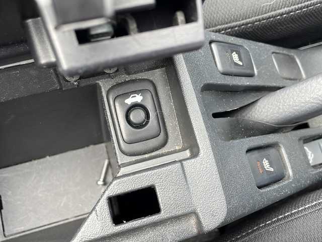 ダイハツ コペン ローブ 新潟県 2016(平28)年 7.8万km ブラックマイカメタリック 社外HDDナビ：AVIC-HRZ900/全席シートヒーター/LEDヘッドライト/ETC/ステアリングスイッチ/保証書/取扱説明書