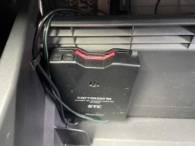 ダイハツ コペン ローブ 新潟県 2016(平28)年 7.8万km ブラックマイカメタリック 社外HDDナビ：AVIC-HRZ900/全席シートヒーター/LEDヘッドライト/ETC/ステアリングスイッチ/保証書/取扱説明書