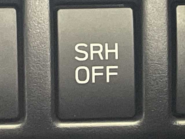 スバル フォレスター ハイブリッド X－ブレイク 神奈川県 2023(令5)年 1.4万km クリスタルホワイトP アイサイト/純正7型ナビ【AVIC-RZ711ZPO2】/バック/サイドカメラ/電動サイドブレーキ/オートブレーキホールド/合皮シート/パワーシート(D/N)/シートヒーター(D/N)/ETC/SRH/革巻きステアリング/ステアリングスイッチ/Autoライト/パドルシフト/ステアリングヒーター/スマートキー/プッシュスタートボタン/LEDヘッドライト/フォグランプ/ルーフレール/SNOW/MUDモード/純正フロアマット/純正17インチアルミホイール/純正ドアバイザー