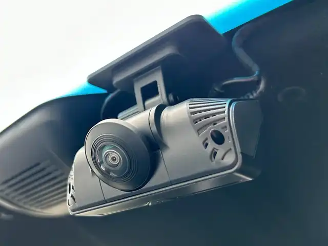 ホンダ Ｎ ＢＯＸ カスタム L ターボ 静岡県 2023(令5)年 1.2万km プラチナホワイトパール ホンダセンシング/純正7インチナビ/フルセグTV/BTオーディオ/DVD再生/ドラレコ/前席シートヒーター/ビルトインETC/アイドリングストップ/電動格納ミラー/オートエアコン/バックカメラ/LEDヘッドライト/オートブレーキホールド機能/14インチAW