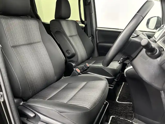 トヨタ ヴォクシー ZS 煌Ⅱ 福岡県 2020(令2)年 6.8万km イナズマスパーキングブラックガラスフレーク 純正１２．１型後席モニター　/純正９型ナビ　/バックカメラ　/ＥＴＣ２．０　/前後ドラレコ　/クルコン　/コーナーセンサー　/衝突軽減ブレーキ　/レーンキープ　/ＰＫＳＢ　/ＭＴモード付き　/両側電動スライドドア　/ＬＥＤヘッドライト