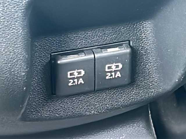 トヨタ ライズ Z 山形県 2022(令4)年 2.6万km ブラックマイカメタリック/シャイニングホワイトパール 4WD/衝突被害軽減システム/レーダークルーズコントロール/電動パーキングスイッチ/オートブレーキホールド/ステアリングスイッチ/寒冷地仕様/前席シートヒーター/電動格納ミラー/ウィンカーミラー/スマートキー