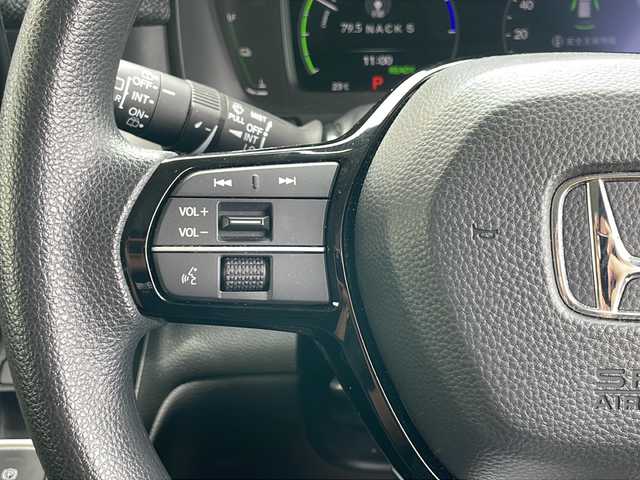 ホンダ ステップワゴン eHEV エアー 大阪府 2023(令5)年 1.4万km プラチナホワイトパール 外部検査実施済み/ワンオーナー/純正メモリナビ【LXM237VFNi】/(DVD/フルセグTV/Bluetooth/USB/MSV)/バックカメラ/純正フリップダウンモニター/両側パワースライドドア/ホンダセンシング/・衝突軽減ブレーキ/・アダプティブクルーズコントロール/・車線維持支援システム/・路外逸脱抑制機能/・誤発進抑制機能/・先行車発進お知らせ機能/・標識認識機能/・歩行者事故低減ステアリング/・後方誤発進抑制機能/・誤発進抑制機能/・近距離衝突軽減ブレーキ/・トラフィックジャムアシスト/・オートハイビーム/純正16インチアルミホイール/スマートキー/LEDヘッドライト/ビルトインETC/新車時保証書/取扱説明書