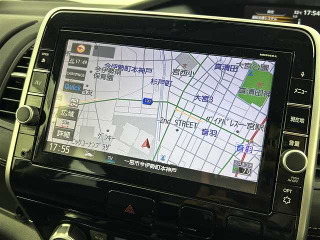 日産 セレナ ハイウェイスター プロパイロットED 愛知県 2017(平29)年 6.8万km ブリリアントホワイトパール 2トーン プロパイロット/両側パワスラ/純正9インチナビ/（Bluetooth/CD/Blu-ray/フルセグTV/HDMI）/バックカメラ/後席フリップダウン/衝突軽減ブレーキシステム/車線逸脱警告システム/車線逸脱防止システム/ドライブレコーダー/純正LEDヘッドライト/純正フロアマット/ドアバイザー/ETC/コーナーセンサー