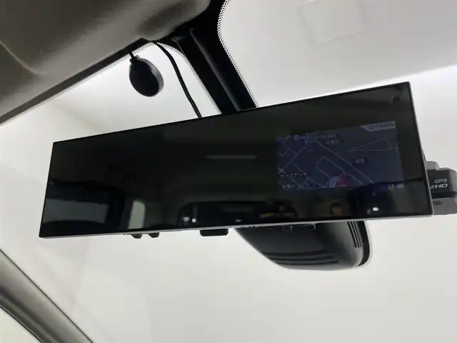 日産 セレナ ハイウェイスター プロパイロットED 埼玉県 2017(平29)年 6.8万km ブリリアントホワイトパール 2トーン プロパイロット/純正9インチナビ/　Bluetooth CD DVD フルセグTV HDMI/バックカメラ/フリップダウンモニター/衝突軽減ブレーキシステム/車線逸脱警告システム/車線逸脱防止システム/コーナーセンサー/両側パワースライドドア /ドライブレコーダー/純正LEDヘッドライト/純正フロアマット/ドアバイザー/ETC