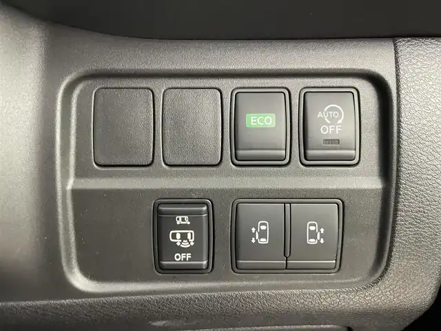 日産 セレナ ハイウェイスター プロパイロットED 埼玉県 2017(平29)年 6.8万km ブリリアントホワイトパール 2トーン プロパイロット/純正9インチナビ/　Bluetooth CD DVD フルセグTV HDMI/バックカメラ/フリップダウンモニター/衝突軽減ブレーキシステム/車線逸脱警告システム/車線逸脱防止システム/コーナーセンサー/両側パワースライドドア /ドライブレコーダー/純正LEDヘッドライト/純正フロアマット/ドアバイザー/ETC