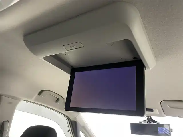 日産 セレナ ハイウェイスター プロパイロットED 埼玉県 2017(平29)年 6.8万km ブリリアントホワイトパール 2トーン プロパイロット/純正9インチナビ/　Bluetooth CD DVD フルセグTV HDMI/バックカメラ/フリップダウンモニター/衝突軽減ブレーキシステム/車線逸脱警告システム/車線逸脱防止システム/コーナーセンサー/両側パワースライドドア /ドライブレコーダー/純正LEDヘッドライト/純正フロアマット/ドアバイザー/ETC