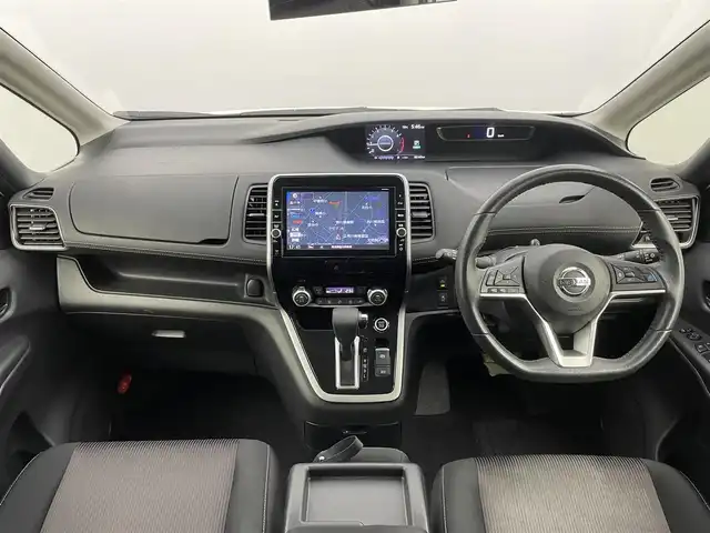 日産 セレナ ハイウェイスター プロパイロットED 埼玉県 2017(平29)年 6.8万km ブリリアントホワイトパール 2トーン プロパイロット/純正9インチナビ/　Bluetooth CD DVD フルセグTV HDMI/バックカメラ/フリップダウンモニター/衝突軽減ブレーキシステム/車線逸脱警告システム/車線逸脱防止システム/コーナーセンサー/両側パワースライドドア /ドライブレコーダー/純正LEDヘッドライト/純正フロアマット/ドアバイザー/ETC