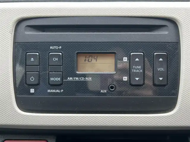 スズキ アルト L 静岡県 2015(平27)年 10万km シルキーシルバーメタリック CD再生/AUX入力端子/AM/FM/リモコンキー/運転席シートヒーター/ABS/横滑り防止装置/純正ドアバイザー/純正フロアマット/保証書/取扱説明書