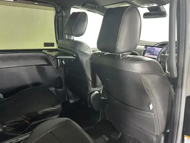 トヨタ ヴォクシー ZS 煌 佐賀県 2017(平29)年 7.3万km ブラック アルパイン10インチナビ/モデリスタエアロ/プリクラッシュセーフティ/レーンキープアシスト/オートハイビーム/クルーズコントロール/コーナーセンサー/バックカメラ/フルセグテレビ/CD/DVD/BT/SD/FM.AM/社外シートカバー/ビルトインETC/純正フロアマット/ドアバイザー/純正16インチアルミホイール/保証書/プッシュスタート/スマートキー