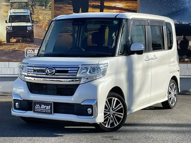 ダイハツ タント カスタム RS SA Ⅲ 愛知県 2017(平29)年 3.7万km パールホワイトⅢ カロッツェリアSDナビ/Bluetooth/フルセグTV/バックカメラ/両側パワースライドドア/シートヒーター/ドアバイザー