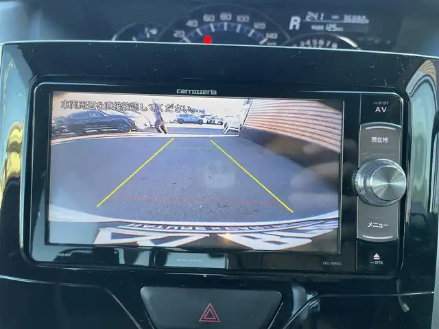 ダイハツ タント カスタム RS SA Ⅲ 愛知県 2017(平29)年 3.7万km パールホワイトⅢ カロッツェリアSDナビ/Bluetooth/フルセグTV/バックカメラ/両側パワースライドドア/シートヒーター/ドアバイザー