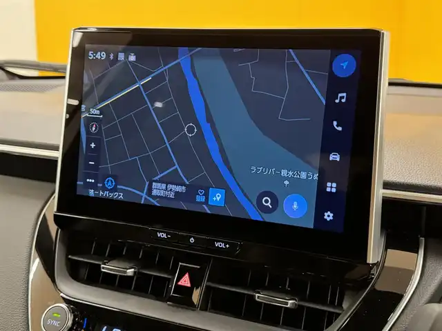 トヨタ カローラ クロス ハイブリッド Z 群馬県 2025(令7)年 0.2万km プラチナホワイトパールマイカ 10.5型純正ナビ(AM/FM BT USB フルセグTV)/追従型クルーズコントロール/パノラマルーフ/全方位カメラ/前席シートヒーター/シートベンチレーション/ステアリングヒーター/ステアリングスイッチ/左右独立温度コントロールオートエアコン/電動パワーバックドア/電動パーキングブレーキ/オートブレーキホールド/ブラインドスポットモニター/LEDヘッドライト/LEDターンライト/LEDクリアランスライト/イルミネーテッドエントリーシステム/充電用端子Type-C/フロントコンソールトレイ/センターコンソーボックス/シートバックポケット/リアセンターアームレスト/プッシュスタート