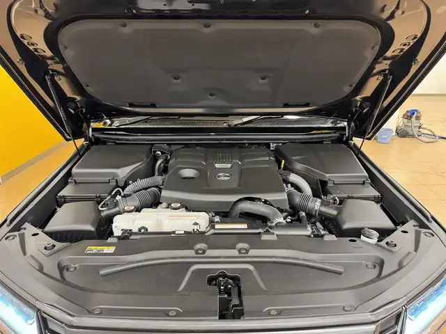 レクサス ＧＸ 550 バージョンL 群馬県 2025(令7)年 0.3万km グラファイトブラックガラスフレーク 安全装備/・衝突軽減ブレーキ/・クリアランスソナー/・クルーズコントロール/・ブラインドスポット/・レーンキープアシスト/・横滑り防止/・オートライト/・オートハイビーム/・SOSコール/・パノラミックビューモニター/メーカー純正ナビ/・AM/FM/フルセグTV/・Bluetooth/USB/ミラー一体型前後ドライブレコーダー/ガラスルーフ/パドルシフト/1.2列目シートヒーター/前席パワーシート/前席シートヒーター/前席エアシート/シートメモリー/オートステップ/4WD/ETC2.0/パワーバックドア/ヘッドアップディスプレイ/クールボックス/電動サードシート/LEDヘッドライト/LEDフォグランプ/スマートキー/プッシュスタート