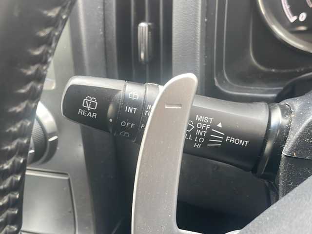 三菱 デリカＤ：５ G パワーパッケージ 福島県 2012(平24)年 10.4万km ウォームホワイトパール 社外SDナビゲーション/・KENWOOD/・フルセグTV/HDMI/BT/SD/CD/DVD/iPod/AM/FM/・SMART USEN/・バックカメラ/・ビルトインETC/D席パワーシート/両側パワースライドドア/・AUTOステップ/3列シート/・ウォークスルー/革張りステアリング/・ステアリングスイッチ/・パドルシフト/電動格納ミラー/・ウィンカーミラー/横滑り防止装置/HIDヘッドライト/・フォグランプ/・オートライト/フロアマット/ドアバイザー/純正18インチAW