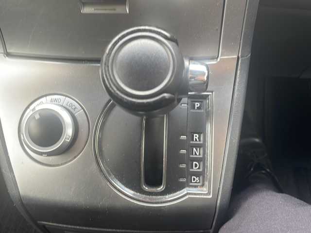 三菱 デリカＤ：５ G パワーパッケージ 福島県 2012(平24)年 10.4万km ウォームホワイトパール 社外SDナビゲーション/・KENWOOD/・フルセグTV/HDMI/BT/SD/CD/DVD/iPod/AM/FM/・SMART USEN/・バックカメラ/・ビルトインETC/D席パワーシート/両側パワースライドドア/・AUTOステップ/3列シート/・ウォークスルー/革張りステアリング/・ステアリングスイッチ/・パドルシフト/電動格納ミラー/・ウィンカーミラー/横滑り防止装置/HIDヘッドライト/・フォグランプ/・オートライト/フロアマット/ドアバイザー/純正18インチAW