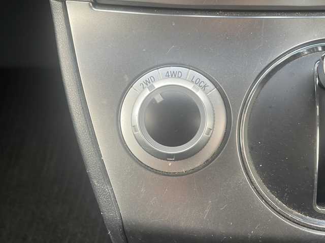 三菱 デリカＤ：５ G パワーパッケージ 福島県 2012(平24)年 10.4万km ウォームホワイトパール 社外SDナビゲーション/・KENWOOD/・フルセグTV/HDMI/BT/SD/CD/DVD/iPod/AM/FM/・SMART USEN/・バックカメラ/・ビルトインETC/D席パワーシート/両側パワースライドドア/・AUTOステップ/3列シート/・ウォークスルー/革張りステアリング/・ステアリングスイッチ/・パドルシフト/電動格納ミラー/・ウィンカーミラー/横滑り防止装置/HIDヘッドライト/・フォグランプ/・オートライト/フロアマット/ドアバイザー/純正18インチAW