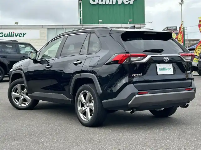 トヨタ ＲＡＶ４ ハイブリッドG 茨城県 2020(令2)年 7.9万km アティチュードブラックマイカ 純正ディスプレイオーディオ＆ナビ機能有/(地デジTV・BT・ラジオ再生)/レーダークルーズコントロール/レーンアシスト/プリクラッシュセーフティ/電動リアゲート/コーナーセンサー/BSM/レザーシート/シートヒーター/ハンドルヒーター/パワーシート/アラウンドビューカメラ/ドライブレコーダー/ETC/純正18inアルミホイール/フロアマット/スマートキー/スペアキー