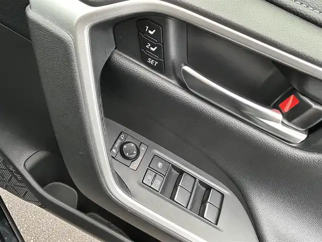 トヨタ ＲＡＶ４ ハイブリッドG 茨城県 2020(令2)年 7.9万km アティチュードブラックマイカ 純正ディスプレイオーディオ＆ナビ機能有/(地デジTV・BT・ラジオ再生)/レーダークルーズコントロール/レーンアシスト/プリクラッシュセーフティ/電動リアゲート/コーナーセンサー/BSM/レザーシート/シートヒーター/ハンドルヒーター/パワーシート/アラウンドビューカメラ/ドライブレコーダー/ETC/純正18inアルミホイール/フロアマット/スマートキー/スペアキー