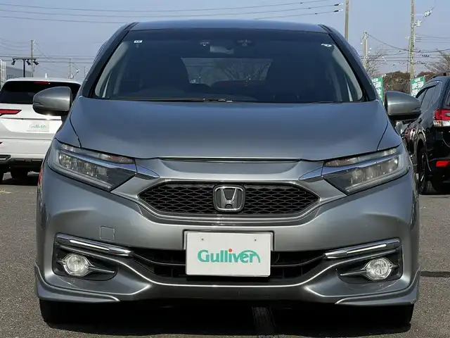 ホンダ シャトル ハイブリッド X 道央・札幌 2015(平27)年 15万km ティンテッドシルバーM ４WD/ワンオーナー/純正ディーラーOPナビ/CD/DVD/BT/フルセグ/衝突被害軽減ブレーキ/横滑り防止装置/クルーズコントロール/バックカメラ/ETC/ドライブレコーダー/アイドリングストップ/ECONモード/ワイパーデアイサー/ハーフレザーシート/革巻きステアリング/ステアリングリモコン/パドルシフト/MTモード付AT/プッシュスタート/スマートキー/HIDヘッドライト/オートライト/フォグランプ/電動格納ミラー/ヒーテッドドアミラー/ウィンカーミラー/純正フロアマット/ドアバイザー/スペアキー/純正エンジンスターター/純正AW付冬タイヤ積込/185/60/R15/2023年/山5mm