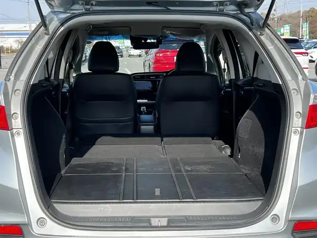 ホンダ シャトル ハイブリッド X 道央・札幌 2015(平27)年 15万km ティンテッドシルバーM ４WD/ワンオーナー/純正ディーラーOPナビ/CD/DVD/BT/フルセグ/衝突被害軽減ブレーキ/横滑り防止装置/クルーズコントロール/バックカメラ/ETC/ドライブレコーダー/アイドリングストップ/ECONモード/ワイパーデアイサー/ハーフレザーシート/革巻きステアリング/ステアリングリモコン/パドルシフト/MTモード付AT/プッシュスタート/スマートキー/HIDヘッドライト/オートライト/フォグランプ/電動格納ミラー/ヒーテッドドアミラー/ウィンカーミラー/純正フロアマット/ドアバイザー/スペアキー/純正エンジンスターター/純正AW付冬タイヤ積込/185/60/R15/2023年/山5mm