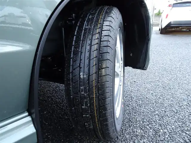 スズキ エブリィ ワゴン PZターボ スペシャル 千葉県 2025(令7)年 0.1千km 緑 【】届出済未使用車】/純正ディスプレイオーディオ/・Bluetooth/・バックカメラ/・FM/AMラジオ/スズキセーフティサポート/両側パワースライドドア/オートステップ/コーナーセンサー/ハイルーフ/プッシュスタート/スマートキー2本/ウィンカーミラー/LEDヘッドライト/USB入力端子/保証書/取扱説明書