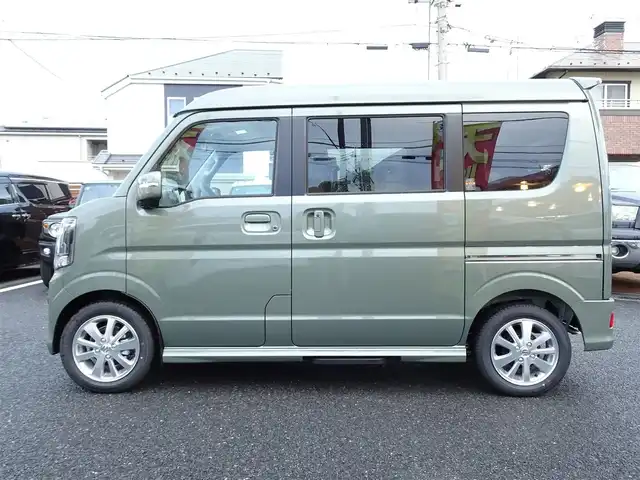 スズキ エブリィ ワゴン PZターボ スペシャル 千葉県 2025(令7)年 0.1千km 緑 【】届出済未使用車】/純正ディスプレイオーディオ/・Bluetooth/・バックカメラ/・FM/AMラジオ/スズキセーフティサポート/両側パワースライドドア/オートステップ/コーナーセンサー/ハイルーフ/プッシュスタート/スマートキー2本/ウィンカーミラー/LEDヘッドライト/USB入力端子/保証書/取扱説明書