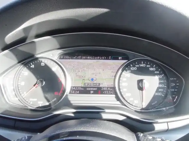 アウディ Ａ４ 2.0 TFSI クワトロ スポーツ Sライン PKG 岩手県 2016(平28)年 5.5万km グレイシアホワイトメタリック Audiプレセンス/レーンアシスト/ACC/純正MMIナビ/フルセグTV/バックカメラ/パーキングエイド/DSRC/ドラレコ/GPSレーダー/ハーフレザー/パワーシート/シートヒーター/LEDライト