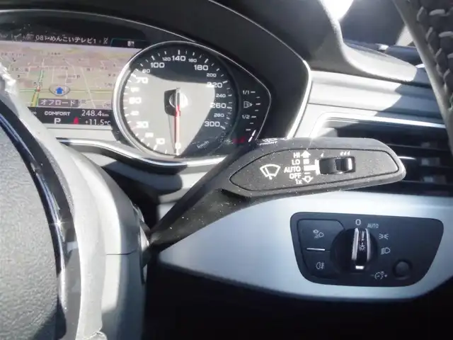 アウディ Ａ４ 2.0 TFSI クワトロ スポーツ Sライン PKG 岩手県 2016(平28)年 5.5万km グレイシアホワイトメタリック Audiプレセンス/レーンアシスト/ACC/純正MMIナビ/フルセグTV/バックカメラ/パーキングエイド/DSRC/ドラレコ/GPSレーダー/ハーフレザー/パワーシート/シートヒーター/LEDライト