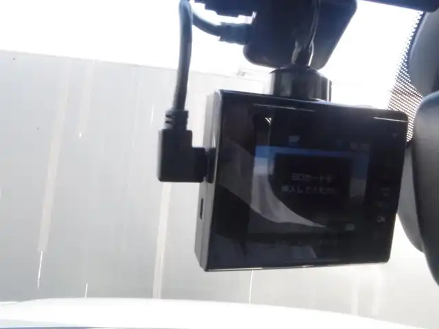 アウディ Ａ４ 2.0 TFSI クワトロ スポーツ Sライン PKG 岩手県 2016(平28)年 5.5万km グレイシアホワイトメタリック Audiプレセンス/レーンアシスト/ACC/純正MMIナビ/フルセグTV/バックカメラ/パーキングエイド/DSRC/ドラレコ/GPSレーダー/ハーフレザー/パワーシート/シートヒーター/LEDライト