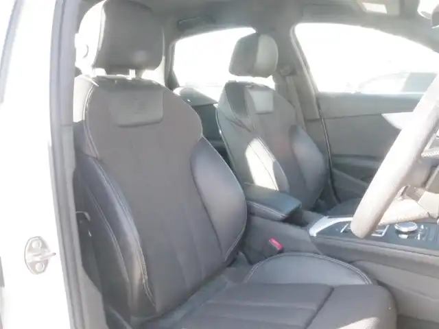 アウディ Ａ４ 2.0 TFSI クワトロ スポーツ Sライン PKG 岩手県 2016(平28)年 5.5万km グレイシアホワイトメタリック Audiプレセンス/レーンアシスト/ACC/純正MMIナビ/フルセグTV/バックカメラ/パーキングエイド/DSRC/ドラレコ/GPSレーダー/ハーフレザー/パワーシート/シートヒーター/LEDライト