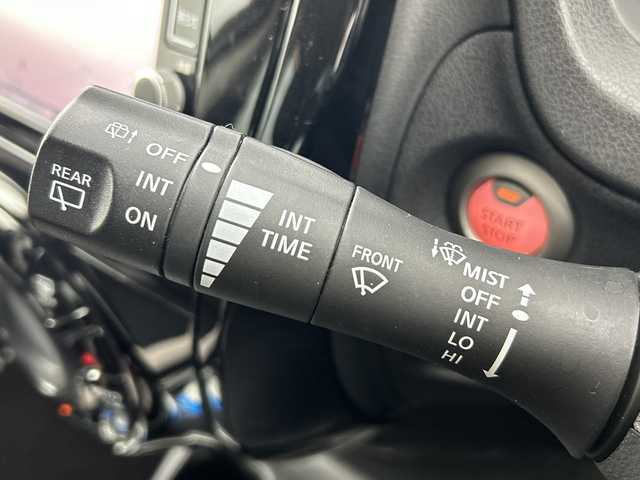 日産 ノート e－パワー X 愛知県 2017(平29)年 8.8万km ブリリアントホワイトパール 禁煙車/純正7インチナビ/（AM/FM/フルセグTV/Bluetooth/CD/DVD）/全方位カメラ/衝突軽減ブレーキ/レーンキープアシスト/コーナーセンサー/インテリジェントルームミラー/ETC/ドライブレコーダー/15インチアルミホイール/スマートキー/プッシュスタート/オートライト/LEDヘッドライト/ドアバイザー/純正フロアマット/横滑り防止機能/電動格納ミラー