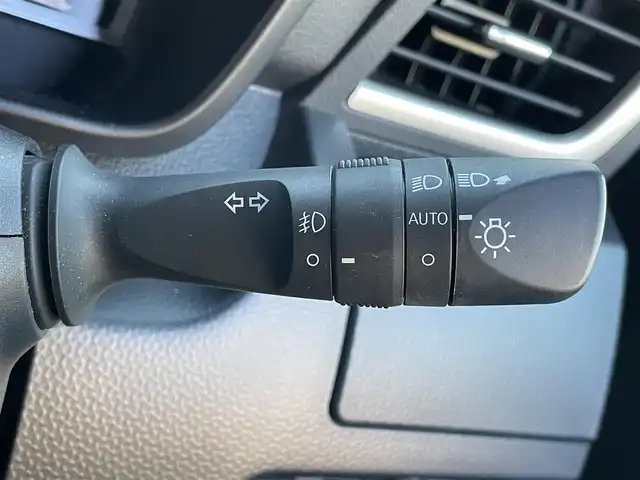 トヨタ ルーミー カスタムG 滋賀県 2020(令2)年 3.8万km ブラックマイカメタリック/ファイアークォーツレッドメタリック 純正7インチナビ/【Bluetooth/CD/DVD/フルセグTV】/両側パワースライドドア/バックカメラ/クリアランスソナー/追従クルーズコントロール/レーンディパーチャーアラート/衝突軽減ブレーキ/前後ドライブレコーダー/ビルトインETC/プッシュスタート/スマートキー/ステアリングリモコン