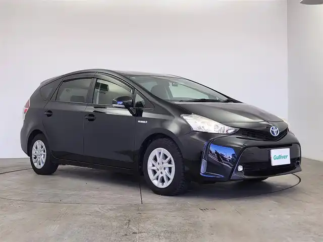 トヨタ プリウス α S 愛知県 2015(平27)年 7.1万km ブラック 純正ナビ【ＮＳＺＴ－Ｗ６４】/　ーＢＴ／フルセグＴＶ／ＣＤ/バックカメラ/ビルトインＥＴＣ/前後ドラレコ/オートライト/ステアリングリモコン/純正フロアマット/スタッドレスタイヤ