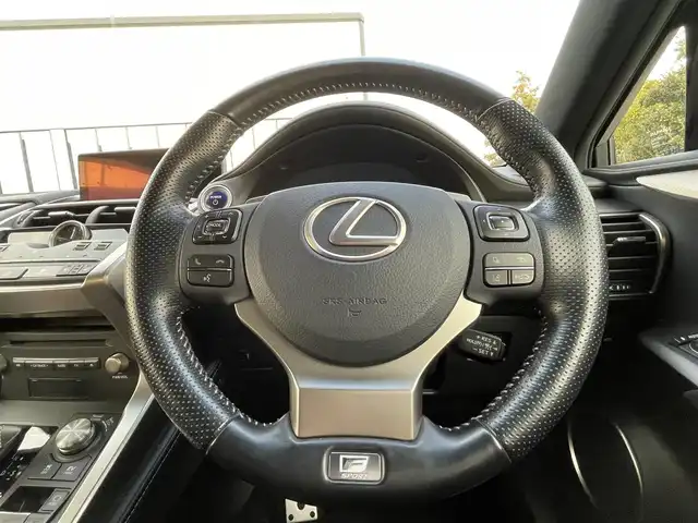 レクサス ＮＸ 300h Fスポーツ 大阪府 2019(平31)年 2.6万km グラファイトブラックガラスフレーク 純正10.3インチナビ /バックカメラ /前後ドライブレコーダー /ETC2.0 /サンルーフ /黒革シート /パワーバックドア /クルーズコントロール/BSM /シートヒーター /エアシート/パワーシート /ステアリングヒーター /純正フロアマット/純正18インチAW/LEDヘッド・フォグ/取説・保証書/スペアキー