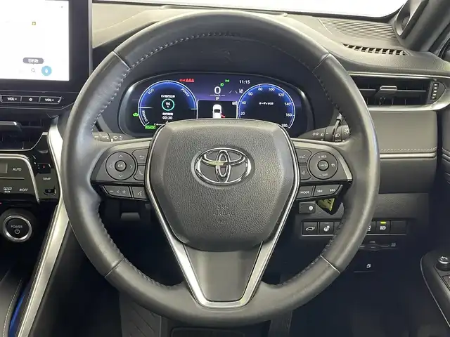 トヨタ ハリアー ハイブリッド Z レザーパッケージ 埼玉県 2023(令5)年 4.5万km プラチナホワイトパールマイカ 調光パノラマルーフ/モデリスタエアロ/JBLサウンド/デジタルインナーミラー/トヨタセーフティーセンス/プリクラッシュセーフティ/レーダークルーズコントロール/レーンディパーチャーアラート/インテリジェントクリアランスソナー/ブラインドスポットモニター/ロードサイドアシスト/純正１２．３インチディスプレイオーディオ/DTV BT USB/パノラミックビューモニター/レザーシート/前席パワーシート/シートヒーター/ベンチレーション/ステアリングヒーター/運転席シートメモリー/パワーバックドア/LEDオートライト/オートマチックハイビーム/ビルトインETC2.0