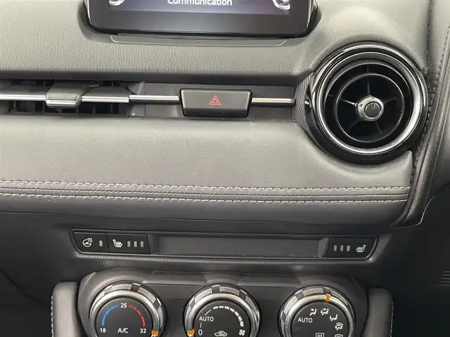 マツダ ＣＸ－３ XDプロアクティブSパッケージ 大分県 2018(平30)年 8.3万km マシーングレープレミアムM 純正ＳＤナビ　/（ＡＭ　ＦＭ　ＢＴ　ＣＤ　ＤＶＤ　ＤＴＶ）　/アラウンドビューモニター　/ヘッドアップディスプレイ　/パワーシートＤ席　/シートヒーターＤＮ席　/ハンドルヒーター　/レーダークルーズコントロール/ＥＴＣ/純正アルミホイール/純正フロアマット/レーンキープアシスト/オートライト/コーナーセンサー前後/ドライブレコーダー前後/横揺れ防止装置